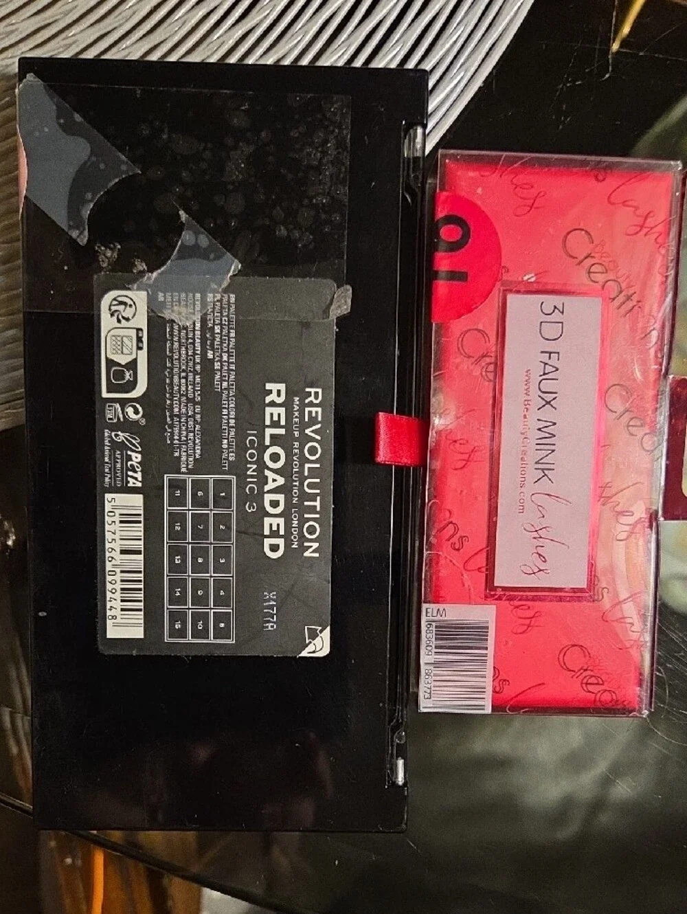 Revolution eyeshadow palette
